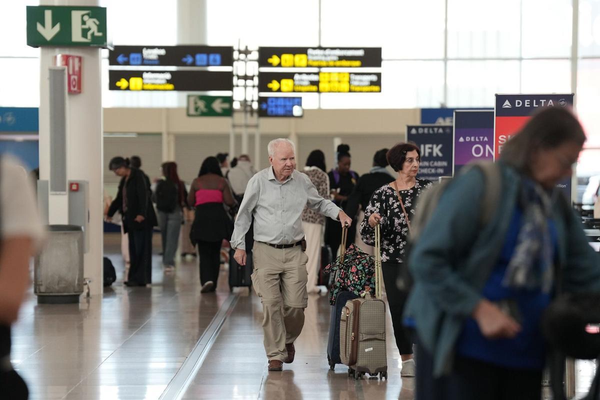 Más de 2.000 equipajes afectados por la huelga de 'handling' en el aeropuerto del Prat