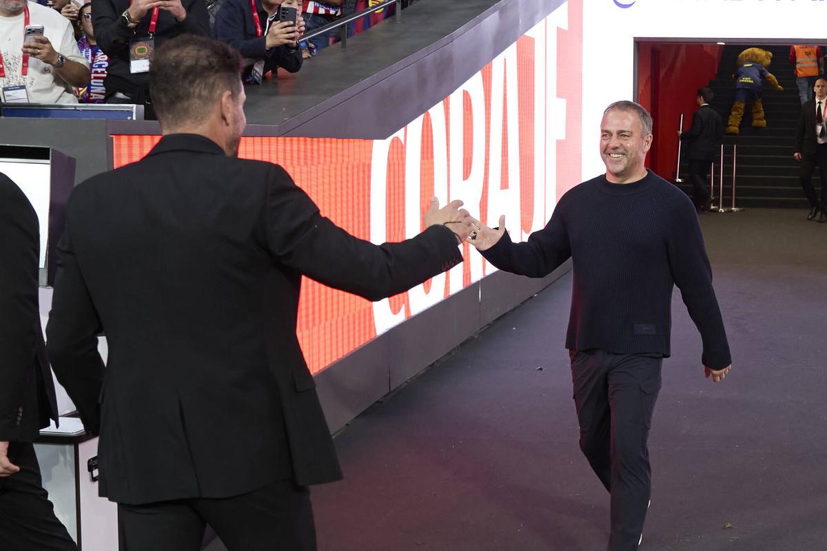 Lamine Yamal se lamenta durante el partido ante el Atlético de Madrid (Fuente: El Periódico)