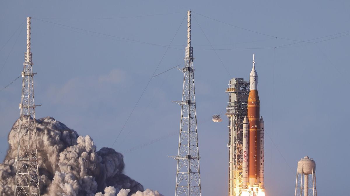 La misión Artemis II de la NASA enfrenta nuevos desafíos rumbo a la Luna