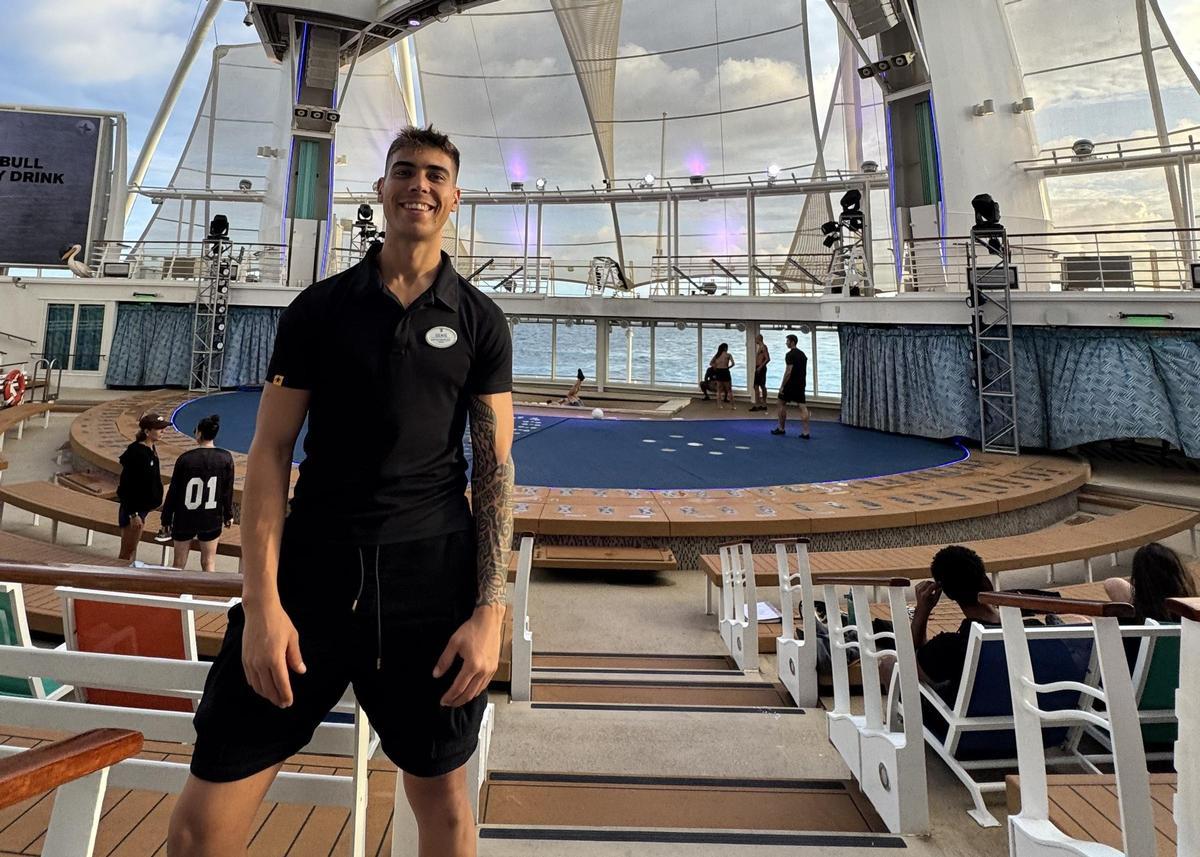 Genís Rovira, el buceador que combina trabajo y aventuras en cruceros de lujo