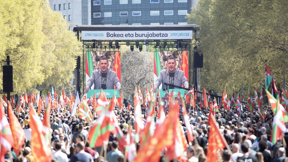 Aberri Eguna: PNV y EH Bildu celebran actos separados en Bilbao y Pamplona
