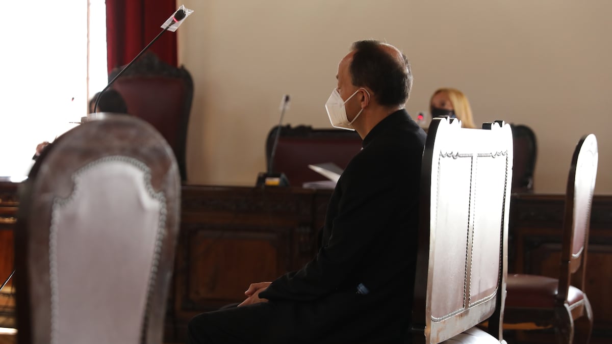 La archidiócesis de Toledo paga sueldo a cura condenado por abuso sexual a menor