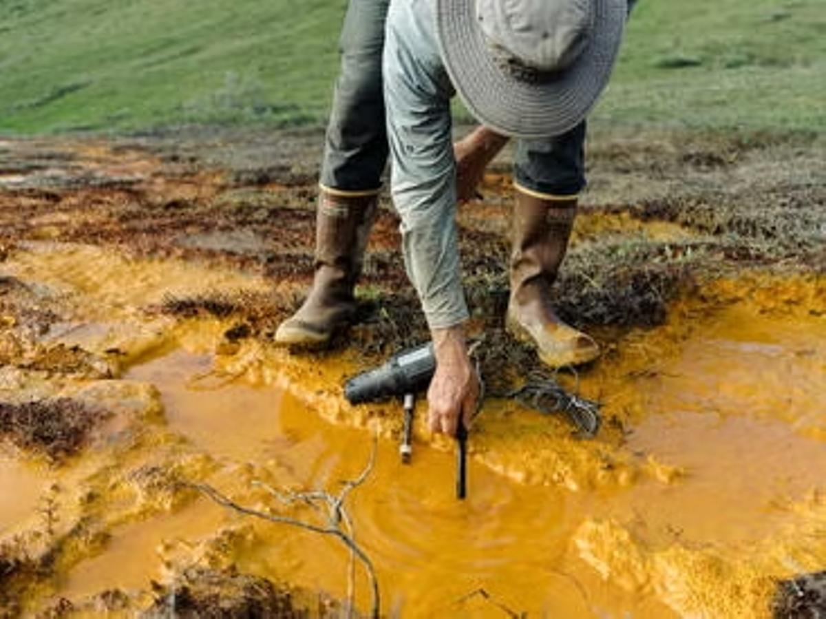 Derretimiento del permafrost en la cordillera Brooks (Fuente: El Periódico)