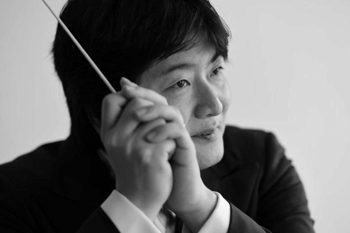 Stephanie Childress, directora franco-británica de 26 años que hará su debut en el Palau de la Música Catalana con la orquesta barcelonesa. (Fuente: El Periódico)