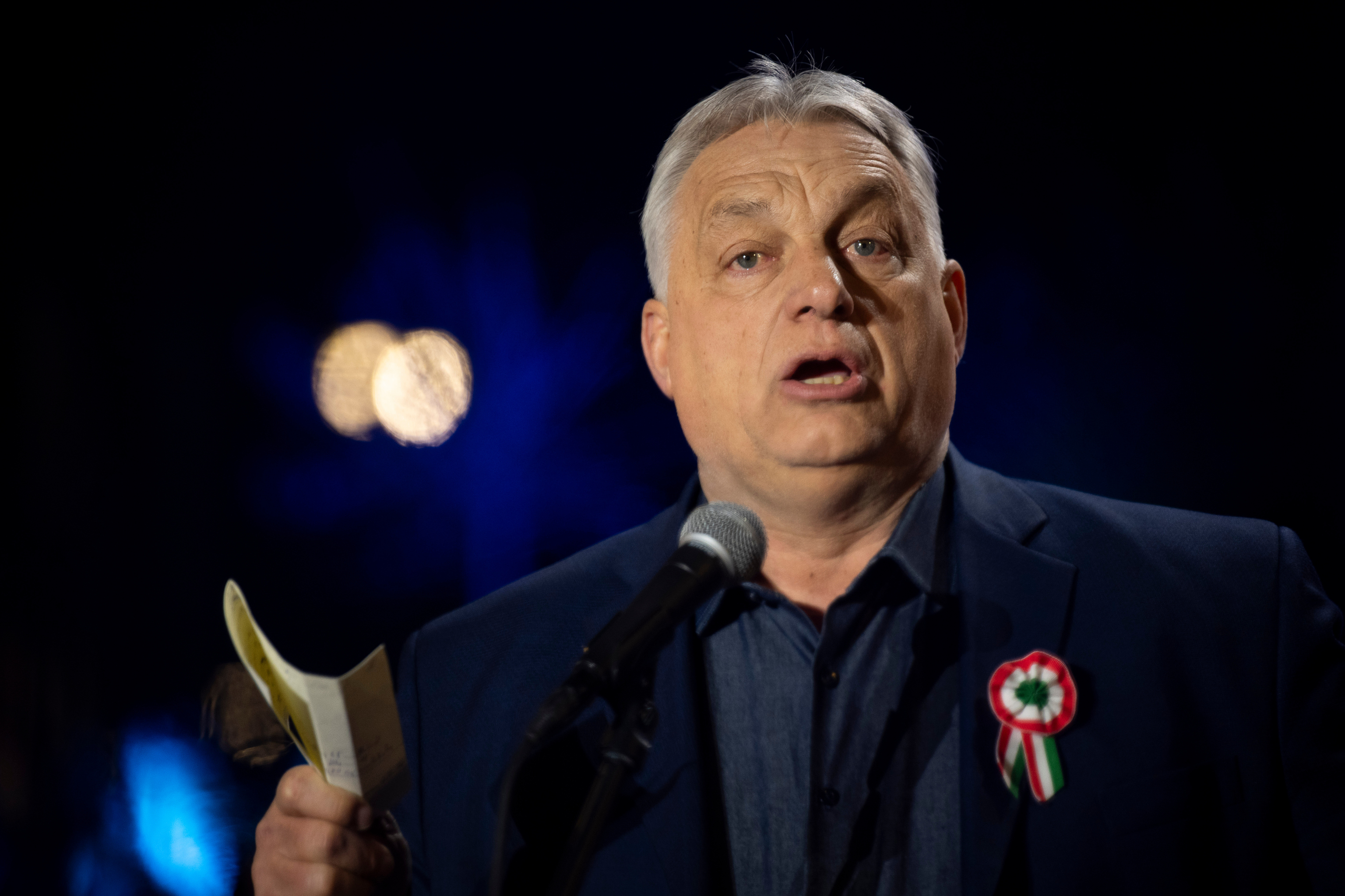 La última carta de Viktor Orban para sobrevivir en Hungría: relato de amenaza externa y protección de fronteras