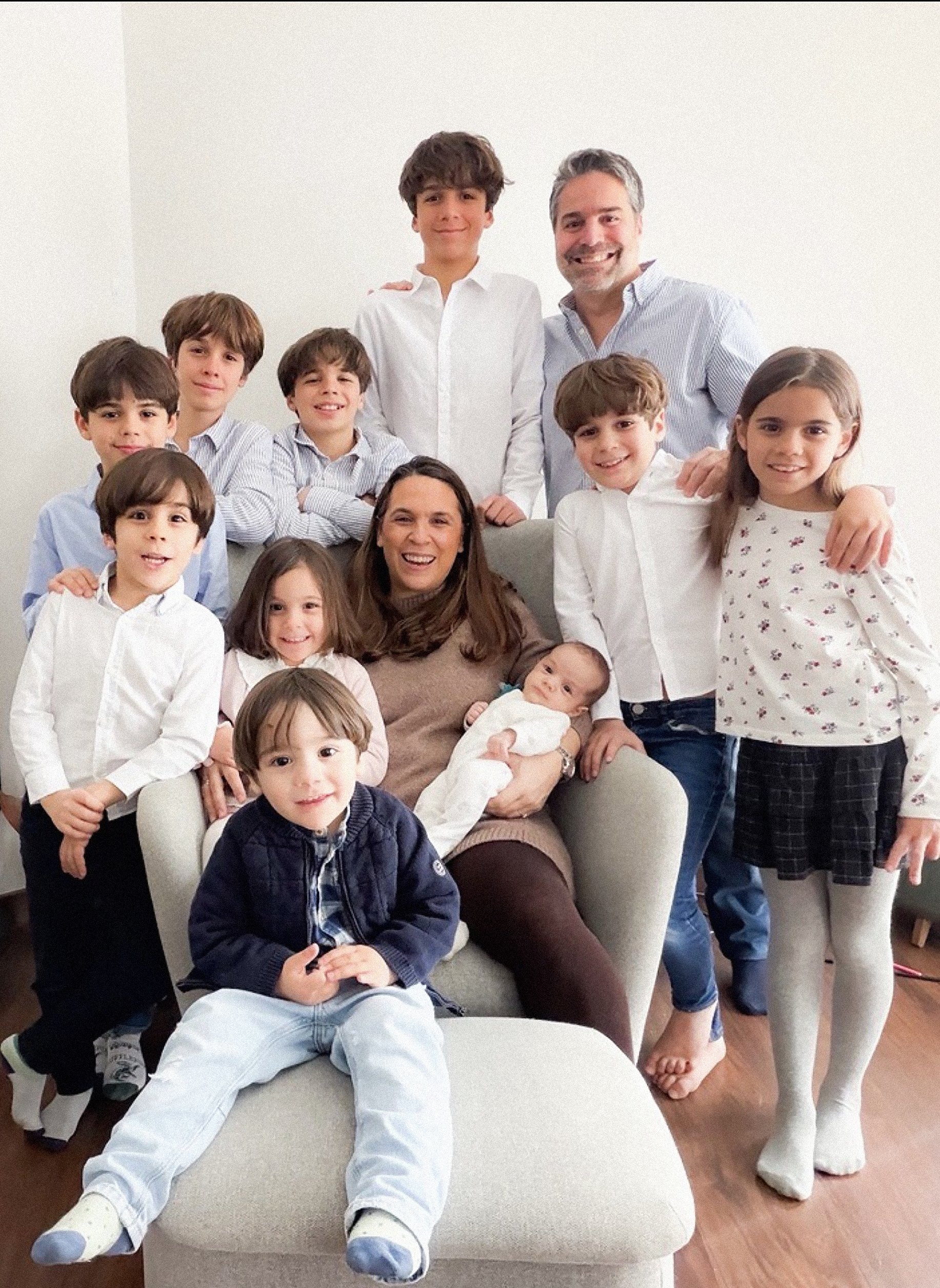 La familia numerosa de Ana y Jesús: 10 hijos y un libro que revela sus secretos