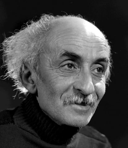 Descubriendo a Nima Yushij: el poeta iraní que renovó la literatura con su voz mística