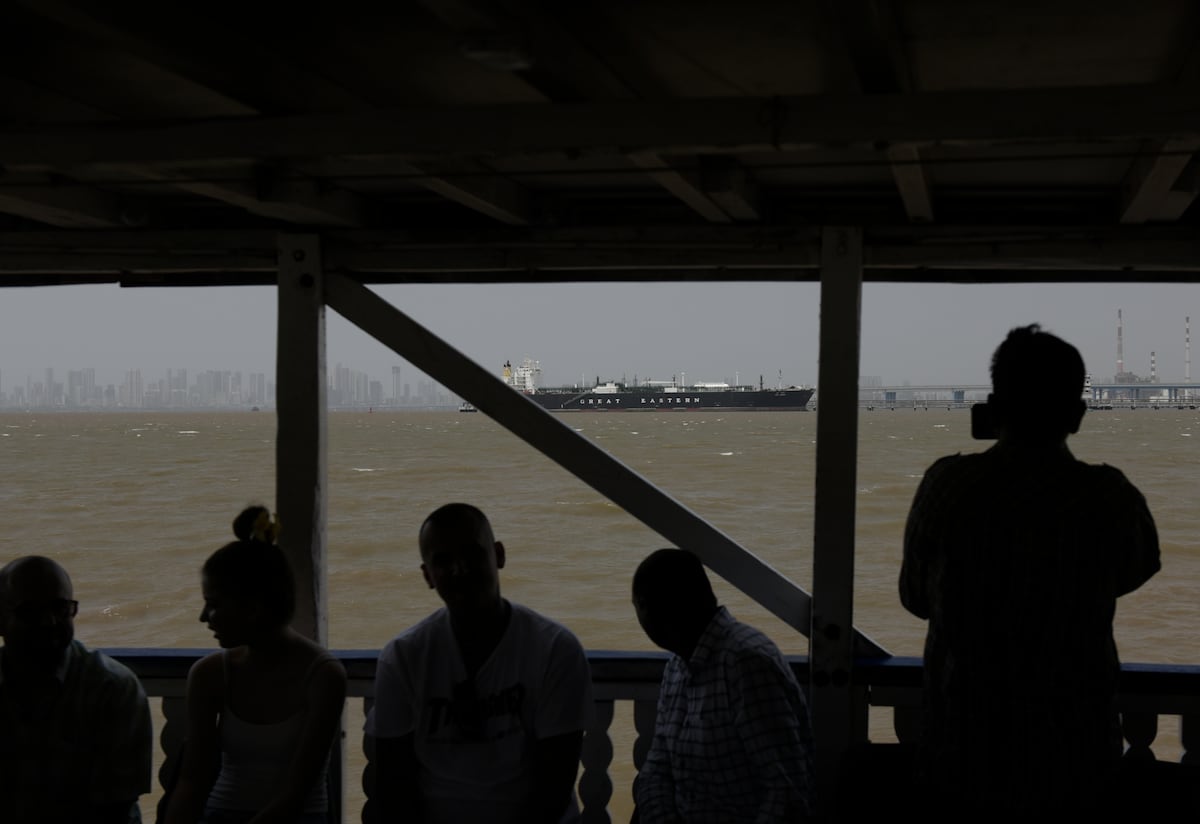 Aumenta el tránsito de barcos en el estrecho de Ormuz tras acuerdos diplomáticos