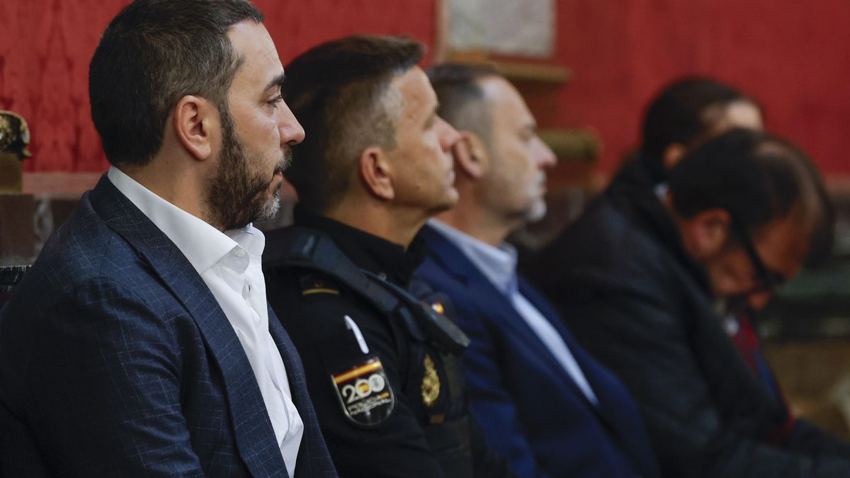 La Justicia española en un dilema: 'Kitchen' y 'Mascarillas' en el ojo del huracán