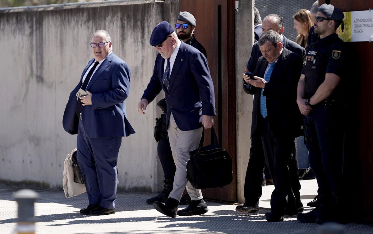 El comisario jubilado José Manuel Villarejo durante su declaración en el juicio. (Fuente: El Periódico)