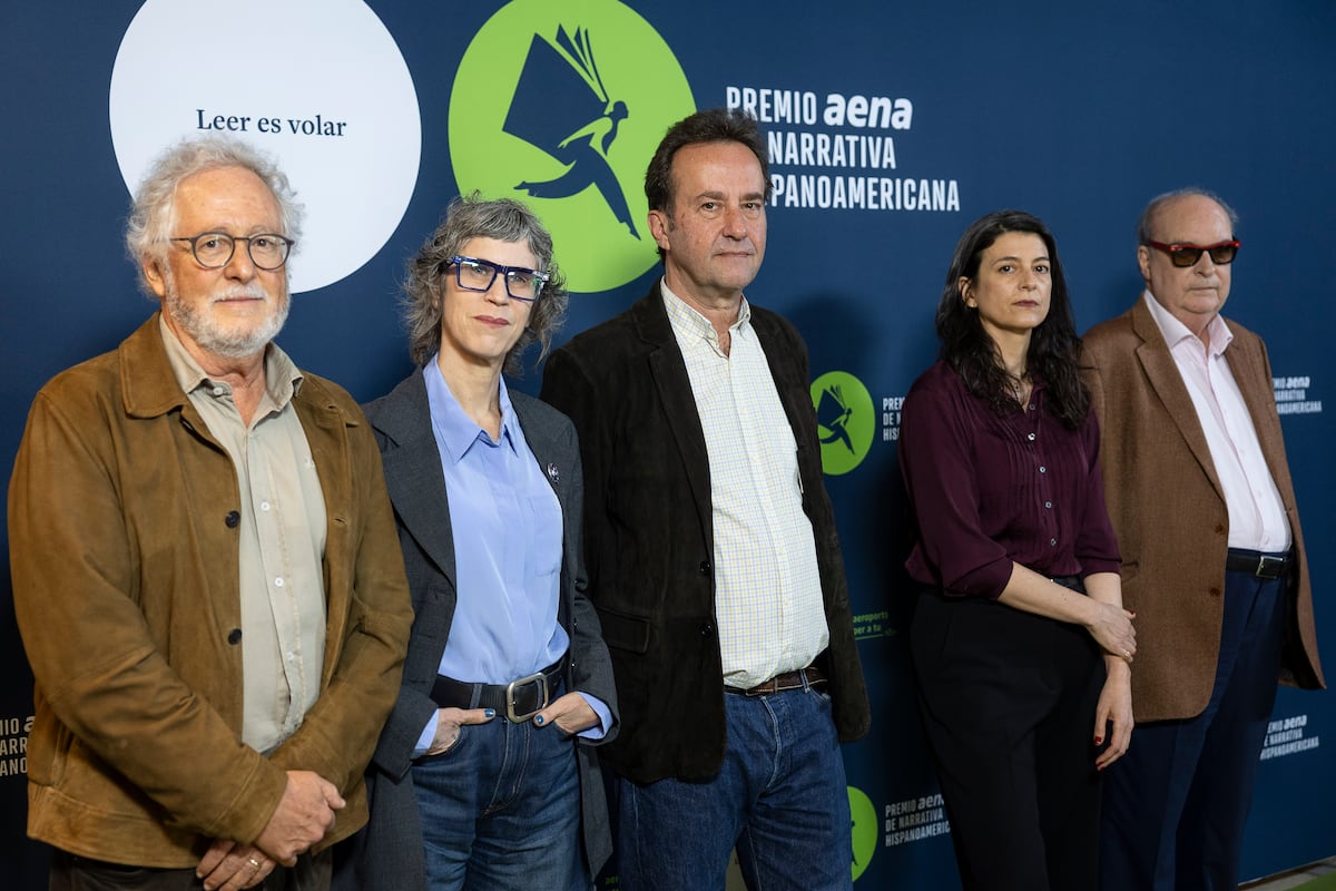 La polémica del millón de Aena: Literatura vs. Dinero