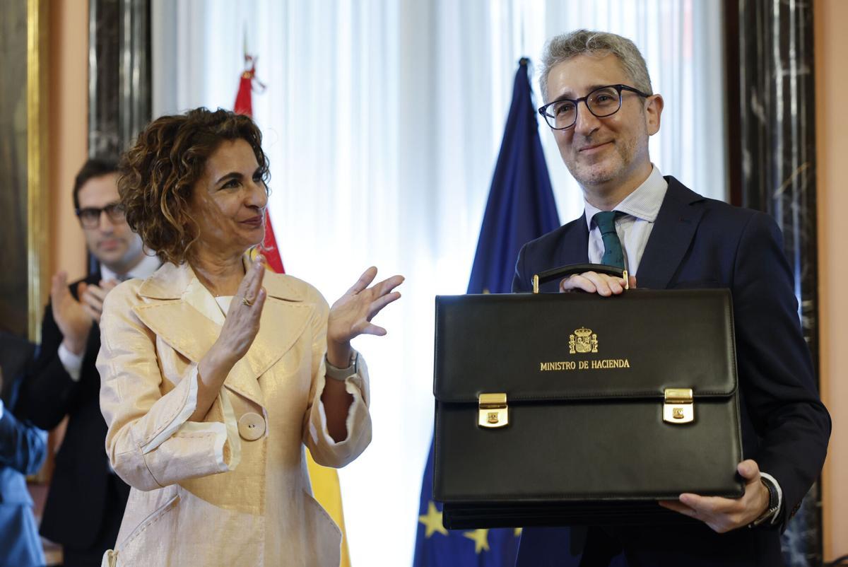 Gobierno busca desbloquear cesión del IRPF a Catalunya con ERC