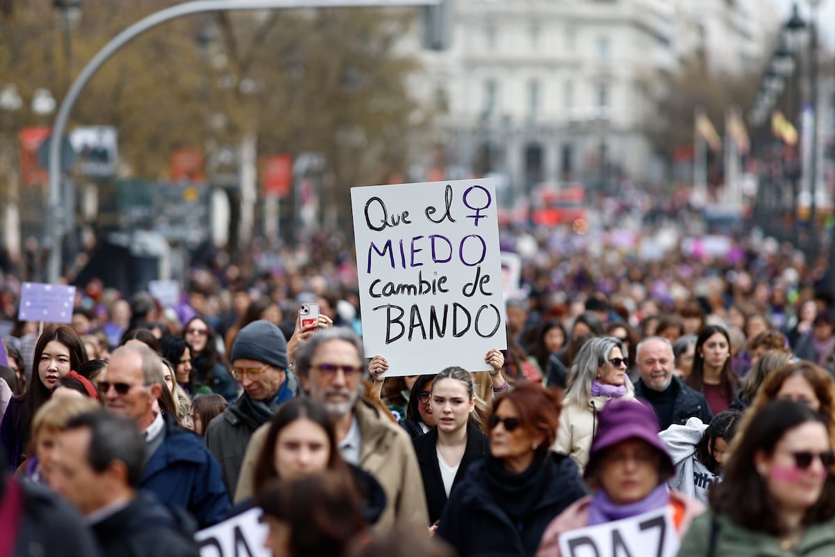 Opinión: cuatro preocupaciones que asolan a los lectores — violencia machista, guerra, corrupción y microplásticos