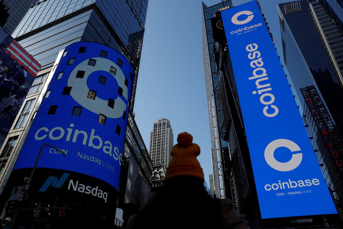 Coinbase rechaza el Clarity Act y sus acciones se desploman 60 %