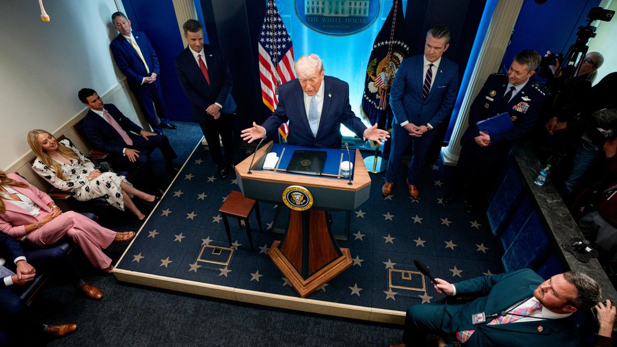 Ormuz: Trump acusa a Irán de cobrar peajes mientras la cumbre de Islamabad sigue en marcha