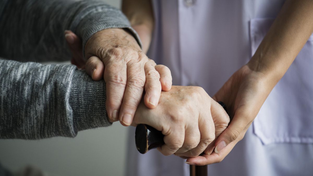 Parkinson: fármacos y rehabilitación interdisciplinar permiten controlar la enfermedad durante años