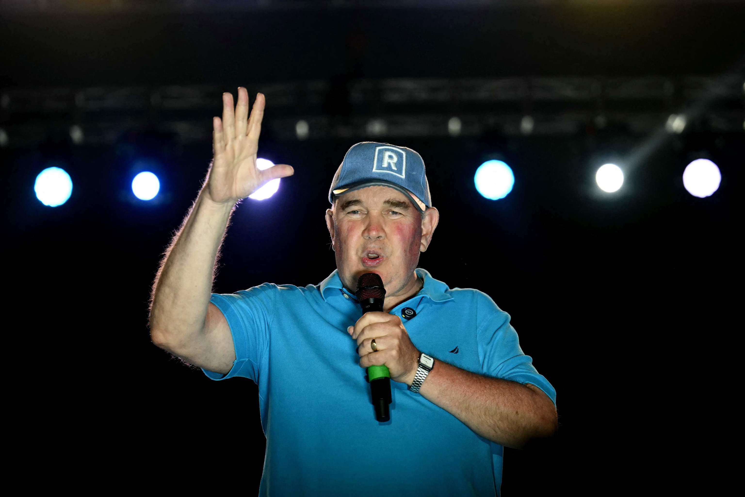 Ricardo Belmont en campaña digital dirigida a jóvenes