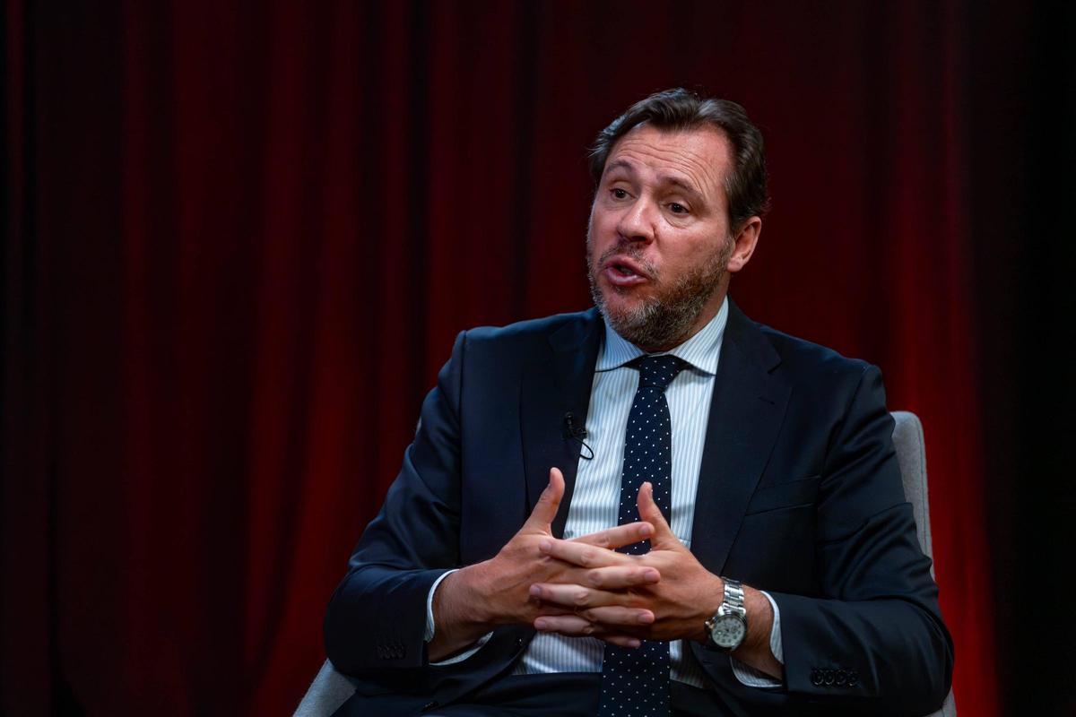 Gráfica del informe de la Guardia Civil que muestra la caída de tensión de 0,45 V