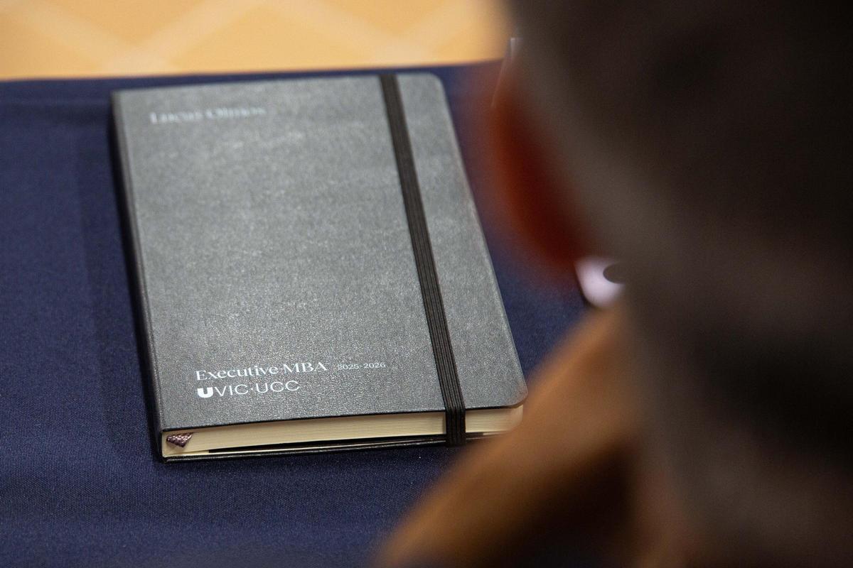 Directivos en una sesión presencial del Executive MBA UVic-UCC en Vic