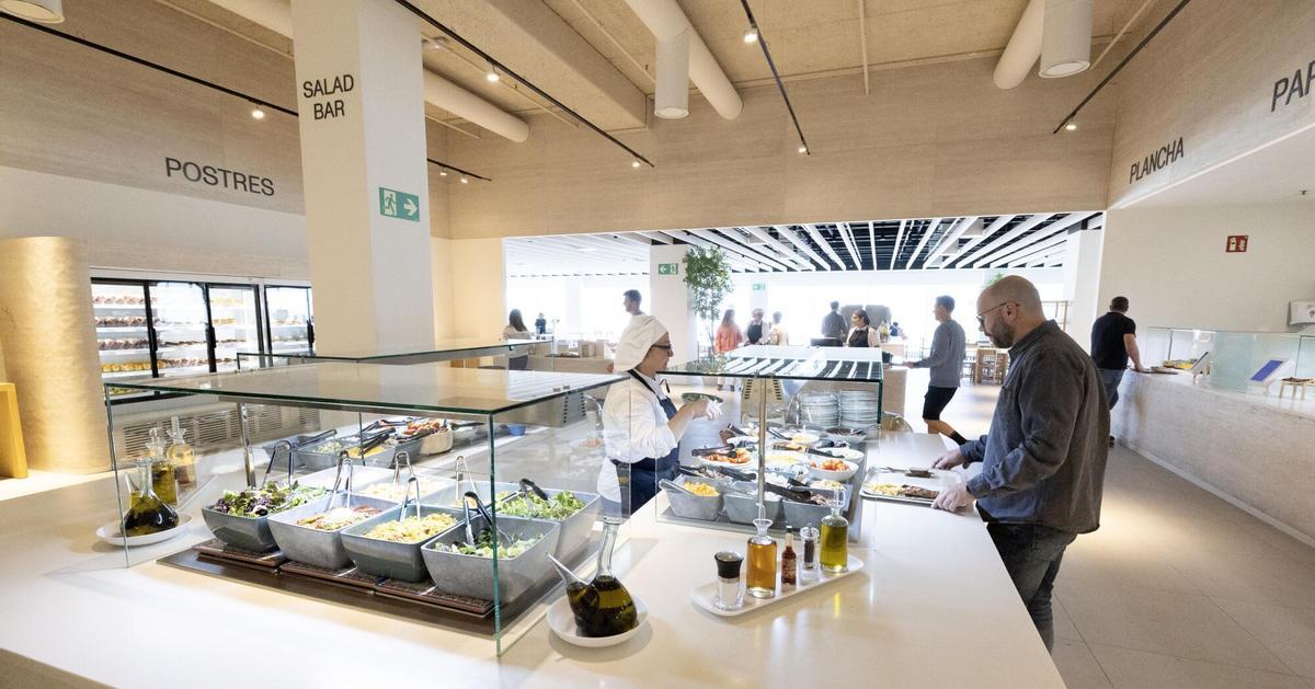 Vending de café de especialidad en Inditex: vasos de cristal reutilizables