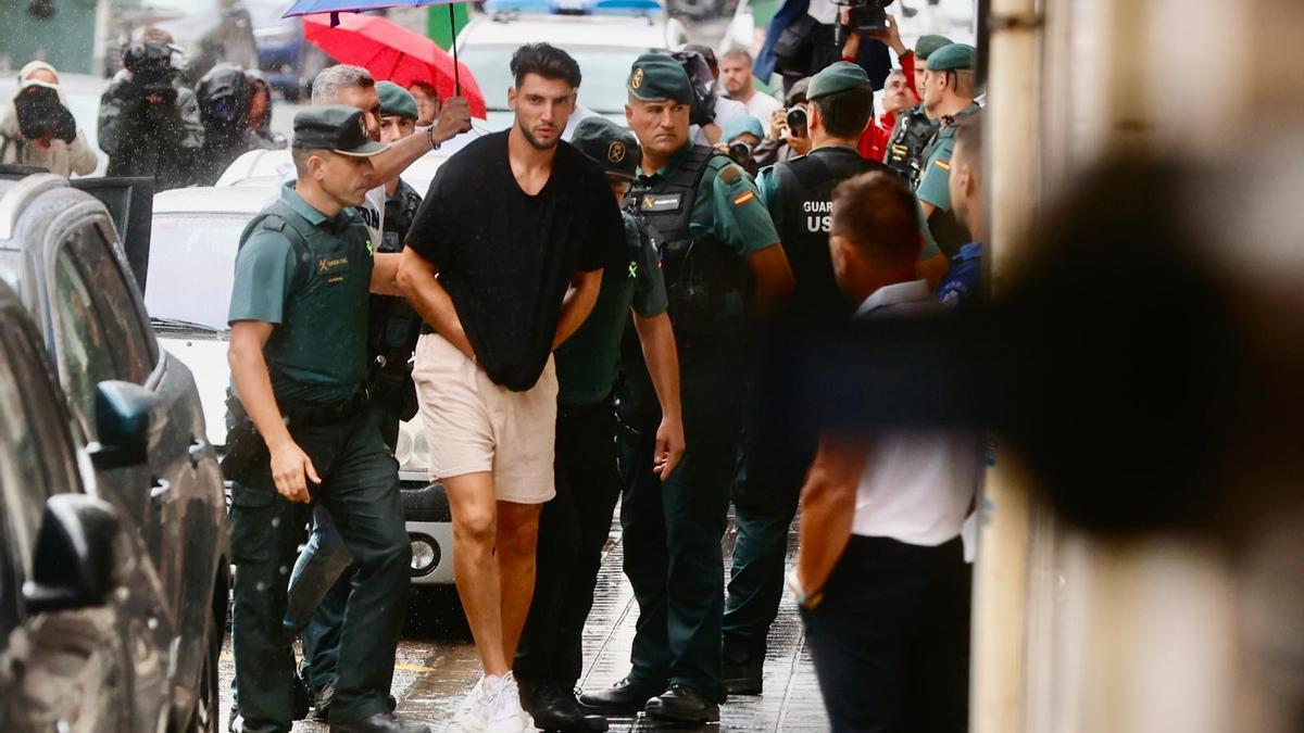 Juicio Rafa Mir: el delantero del Elche comparecerá el 28 de mayo