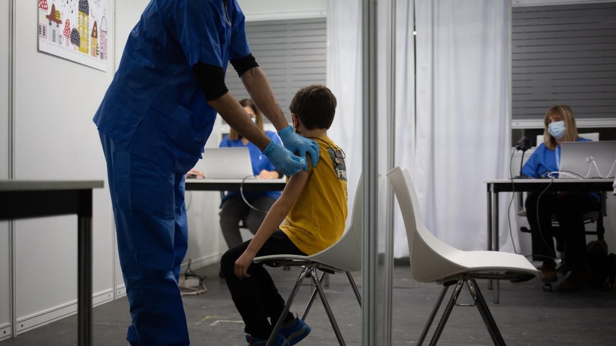 Vacunas caducadas administradas por Osakidetza en todas las comarcas entre 2023 y 2025