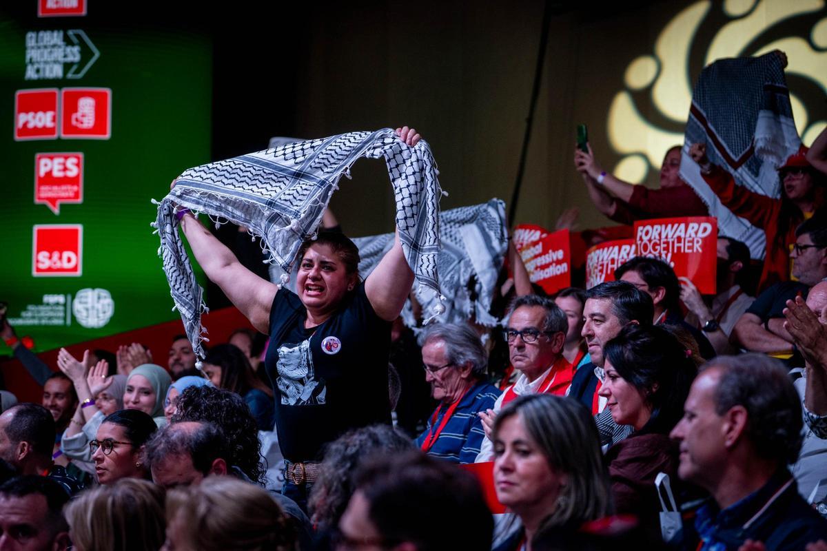 Pedro Sánchez y Luiz Inácio Lula da Silva en la cumbre progresista de Barcelona