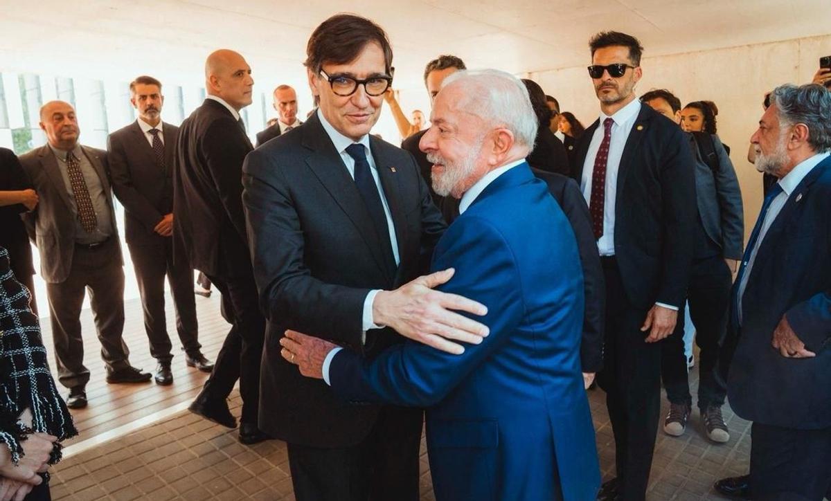 Salvador Illa y Claudia Sheinbaum en la Movilización Progresista Global, Barcelona 2026