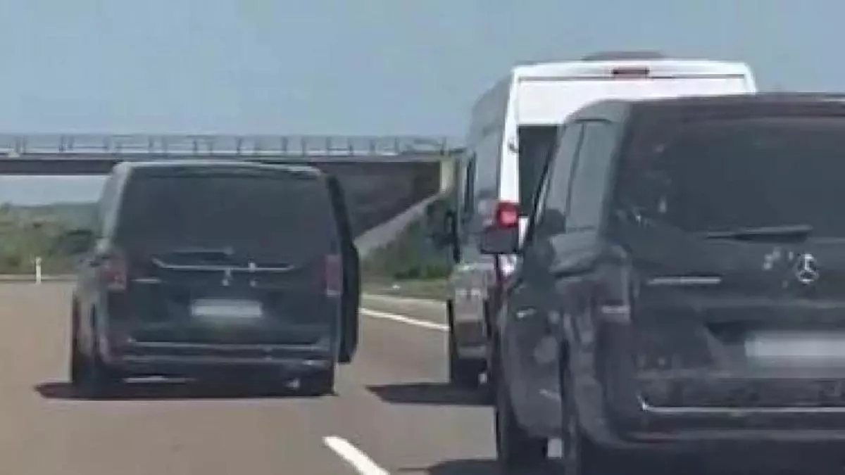 Vista panorámica del Fòrum de Barcelona con su zona costera