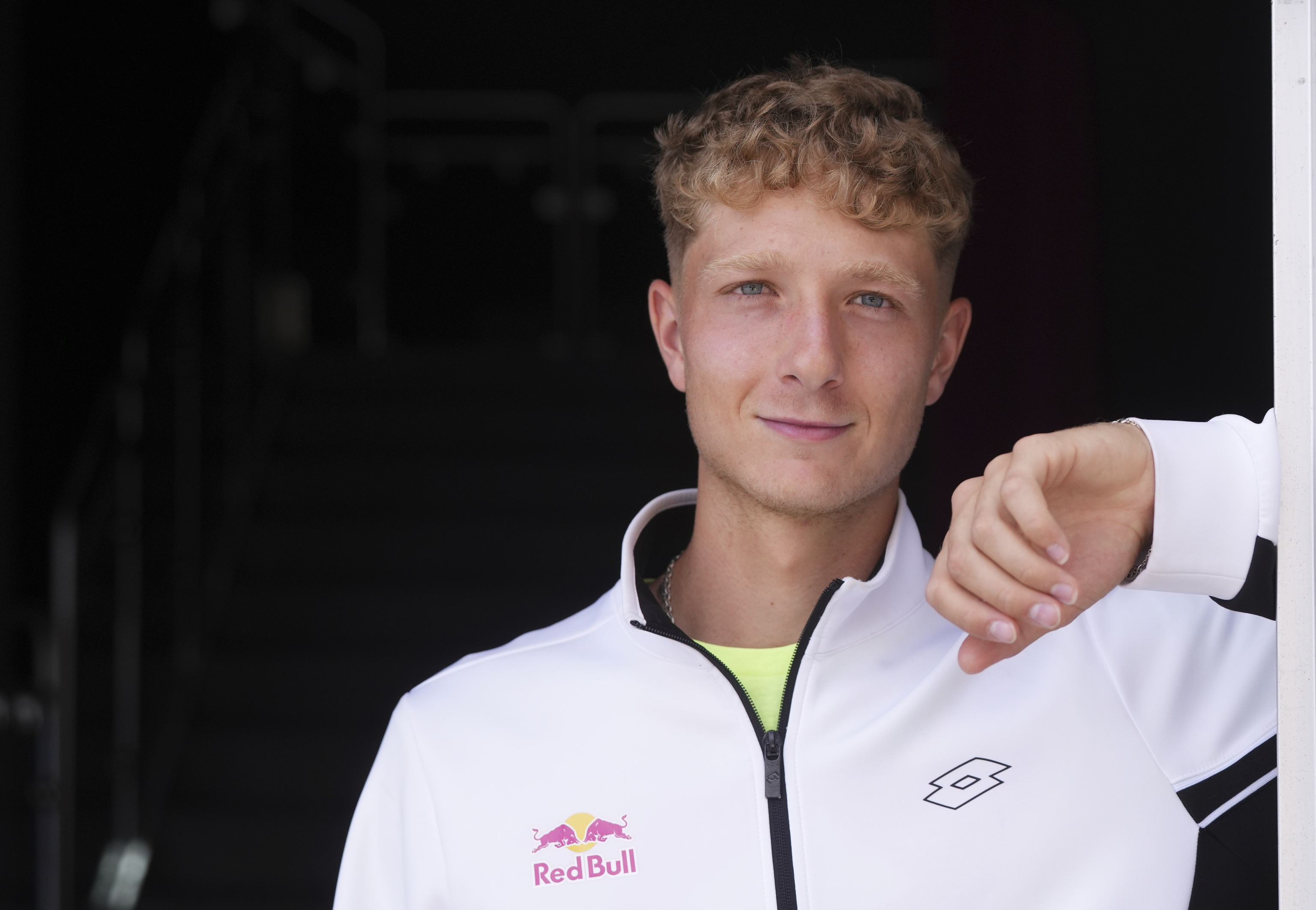 Landaluce entra en el top‑100 y apunta al Mutua Madrid Open