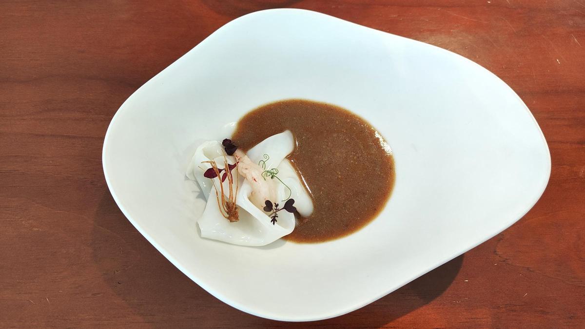 Vista exterior del restaurante Hiu en Cambrils