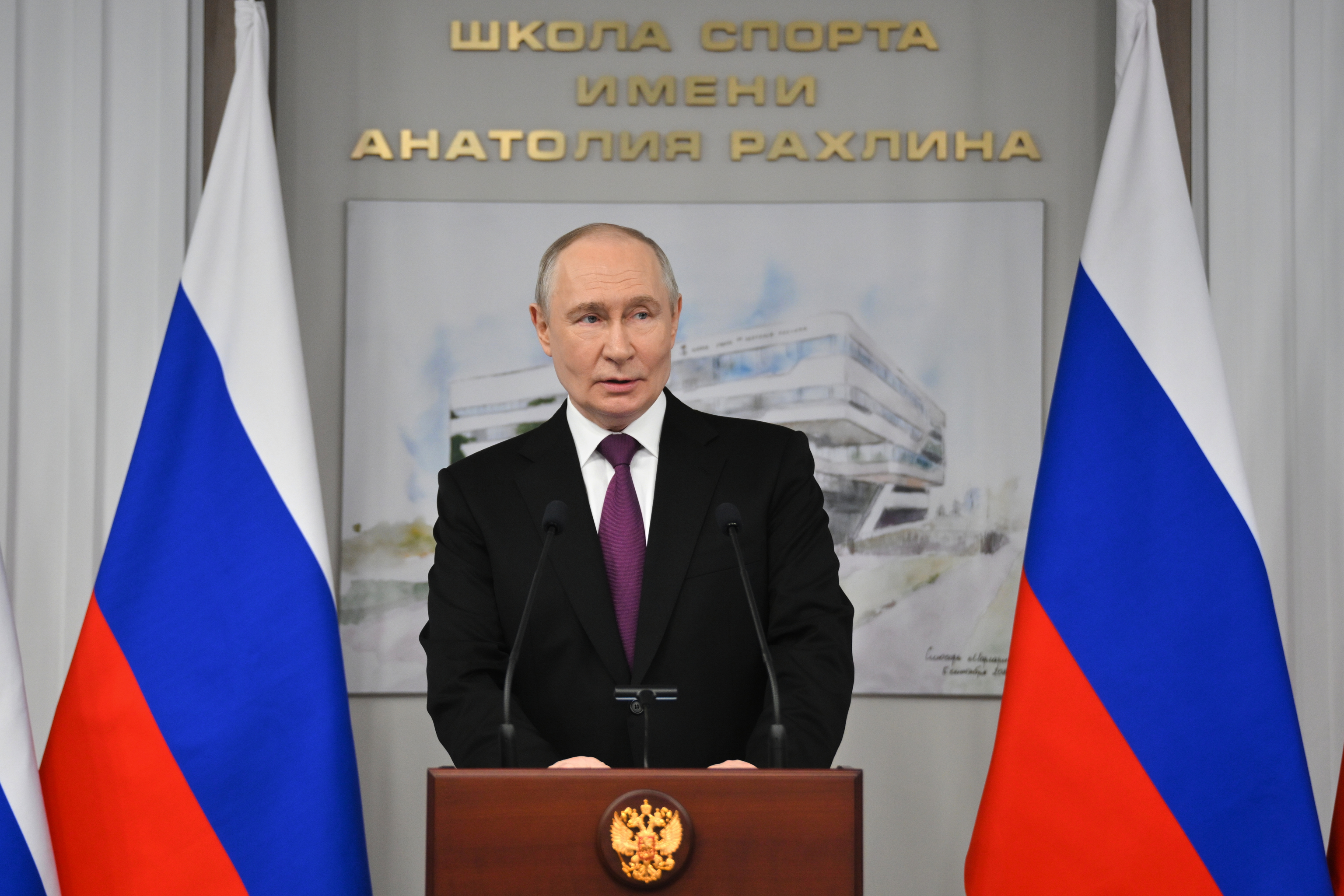 Putin asegura a Irán que Rusia hará todo lo posible por la paz en Oriente Medio