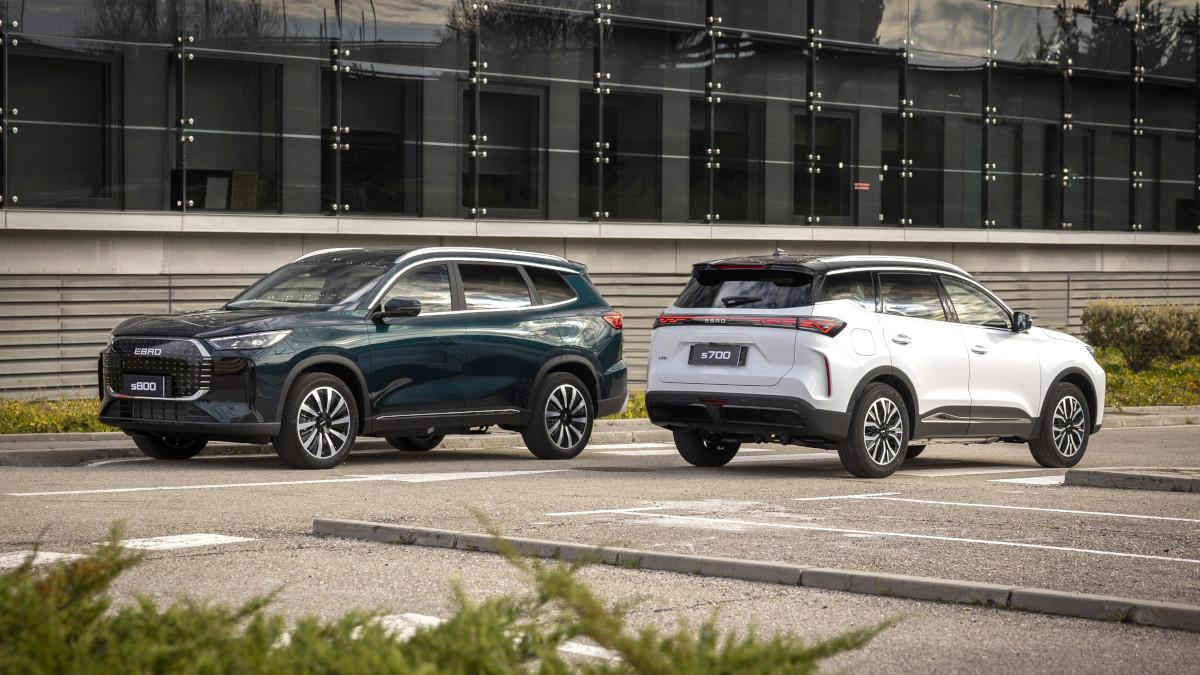 Línea de soldadura M1 en la planta de Ebro Motors, zona franca de Barcelona