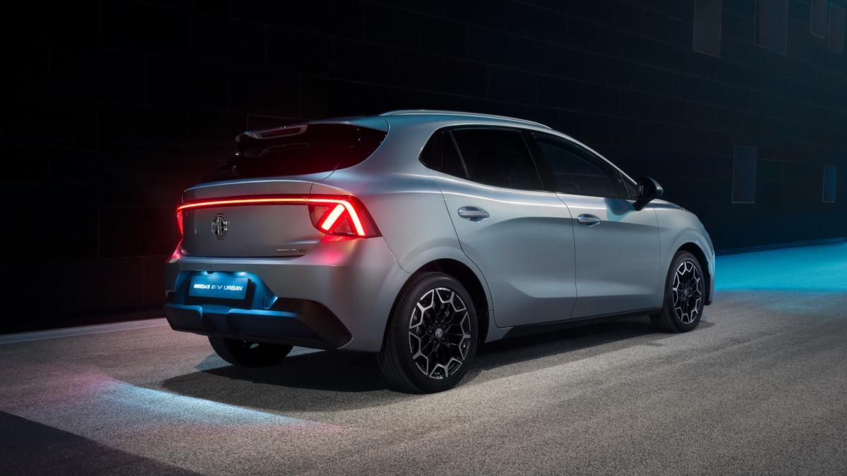 MG4 Urban EV exterior en entorno urbano