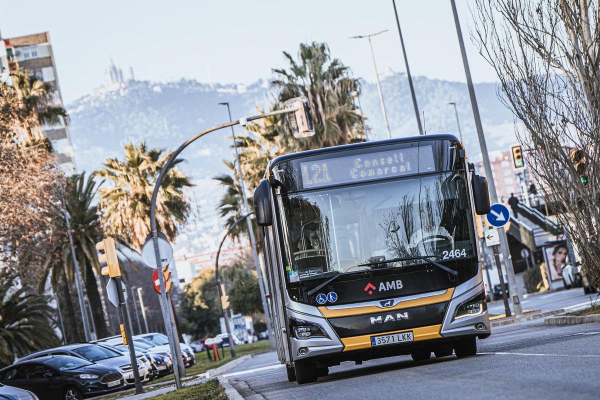 PDUM advierte que la demanda de transporte público en Barcelona se duplicará o triplicará para 2050