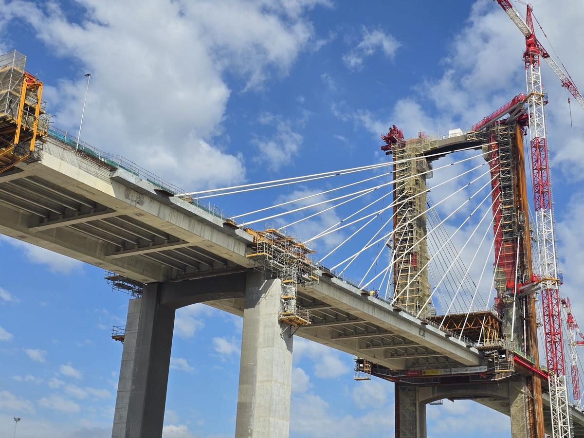 Puente del Centenario de Sevilla: Acciona solicita rescisión del contrato