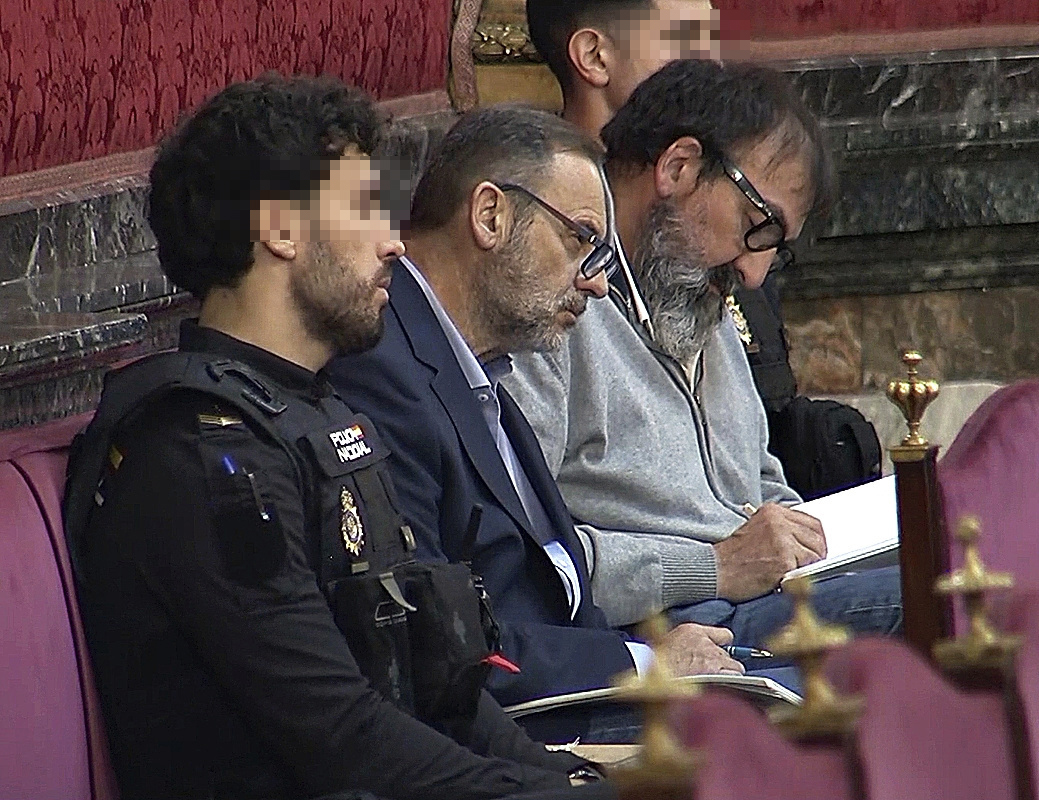 Financiación ilícita: Víctor de Aldama entrega 1,8 millones al PSOE y al ministro Ábalos