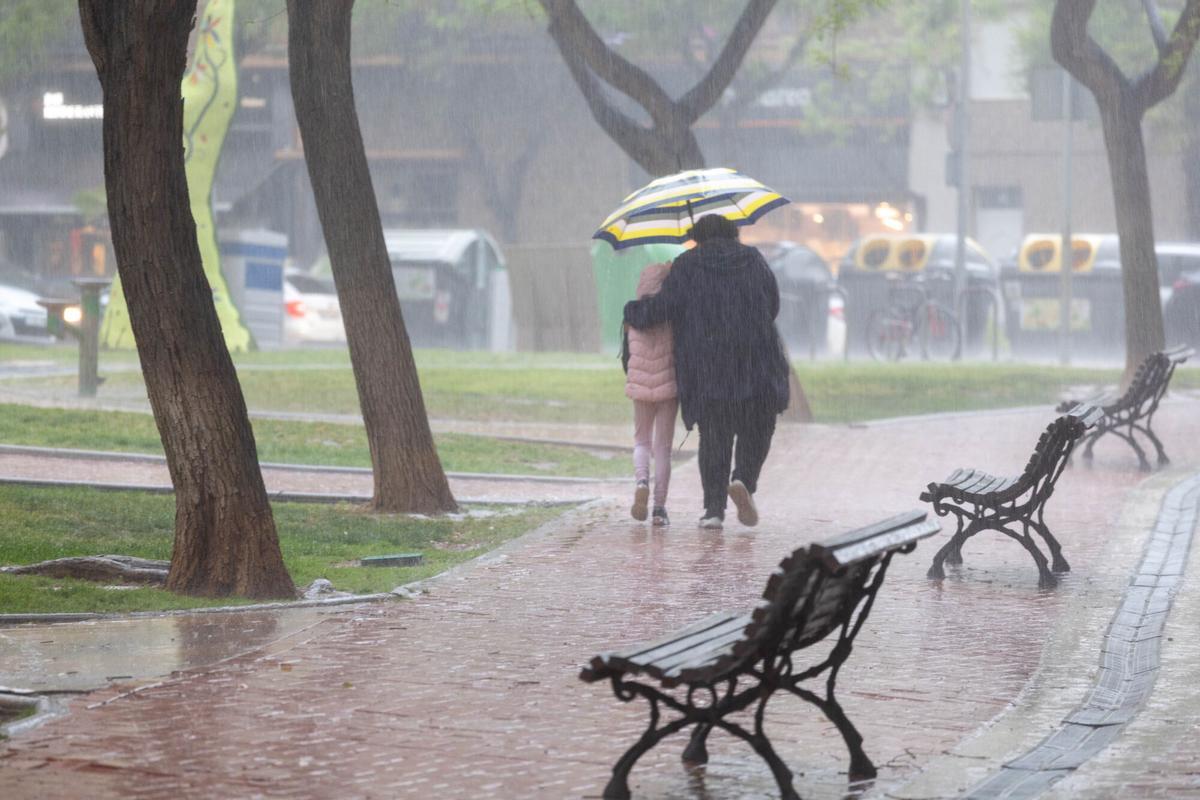 AEMET advierte de lluvias y tormentas para el puente de mayo
