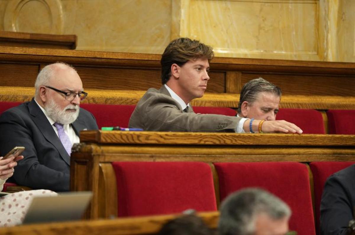 Vox critica a la diputada de ERC Najat Driouech y amenaza con deportarla si no vota