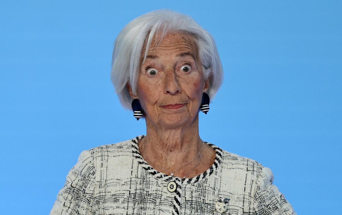 ECB mantiene tipos al 2 % y sugiere subida en junio