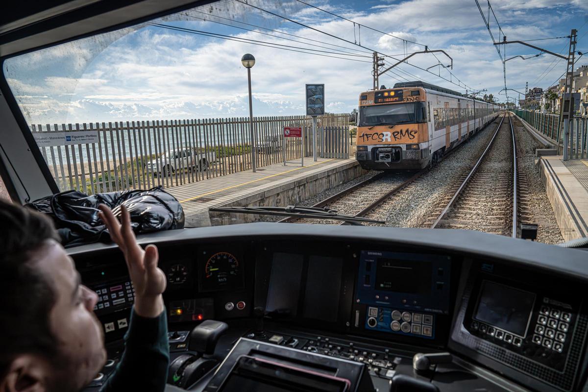 R1 Rodalies: Parlament obliga al Govern a presentar plan de choque en seis meses