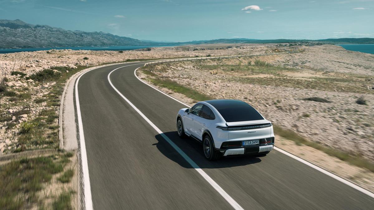 Detalle del diseño aerodinámico del Cayenne Coupé Electric