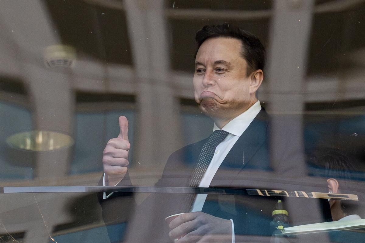 Elon Musk demanda a OpenAI por supuesta traición al objetivo fundacional