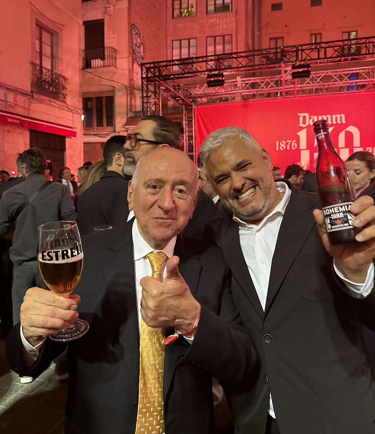 DAMM celebra 150 años con una gala deslumbrante encabezada por Ferran Adrià y Rigoberta Bandini