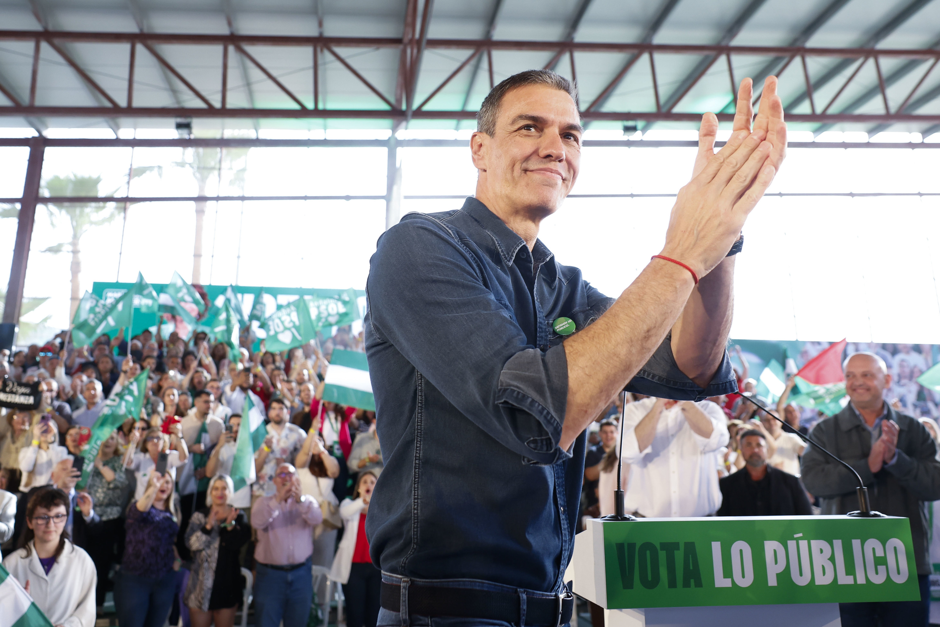 PSOE lanza iniciativa contra la "prioridad nacional" del PP y Vox