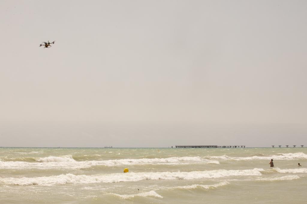 Cuatro muertos, entre ellos dos menores, por ahogamiento en la playa Aigua Morta de Oliva