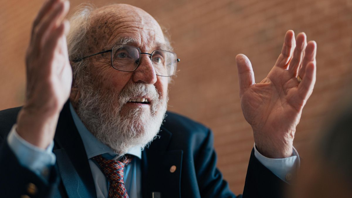 Michel Mayor: colonizar Marte sería una locura, advierte el Nobel suizo