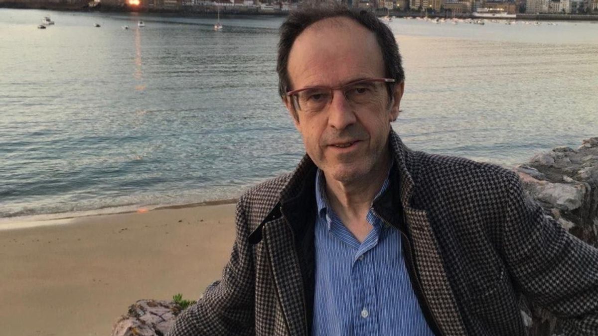 Mikel Urretabizkaia publica el polémico libro 'FRANCO-ETA, la extraña pareja'