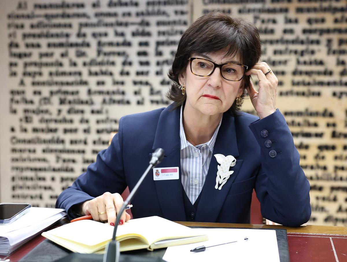 CNMC abre ocho nuevos expedientes sancionadores contra las grandes energéticas
