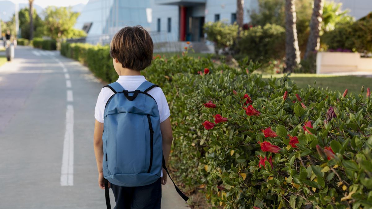 Madurez, no edad: las claves para que tu hijo vaya solo al colegio sin riesgos
